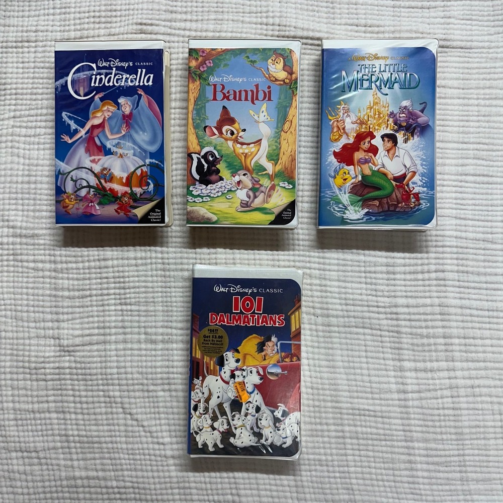 Walt Disney VHS 4 Bundle Lot Black Diamond Masterpiece Vintage Rare 1 sealed